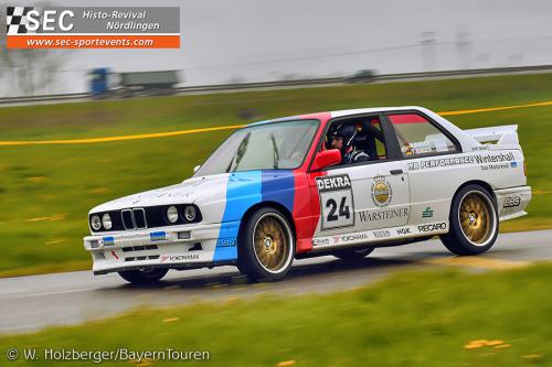 24_gr2-89er-bmw-e30_binder_8773